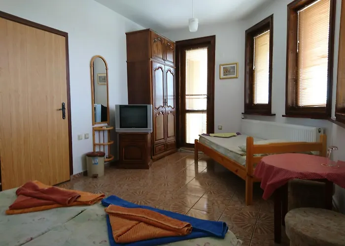 наш дом Къща за гости *